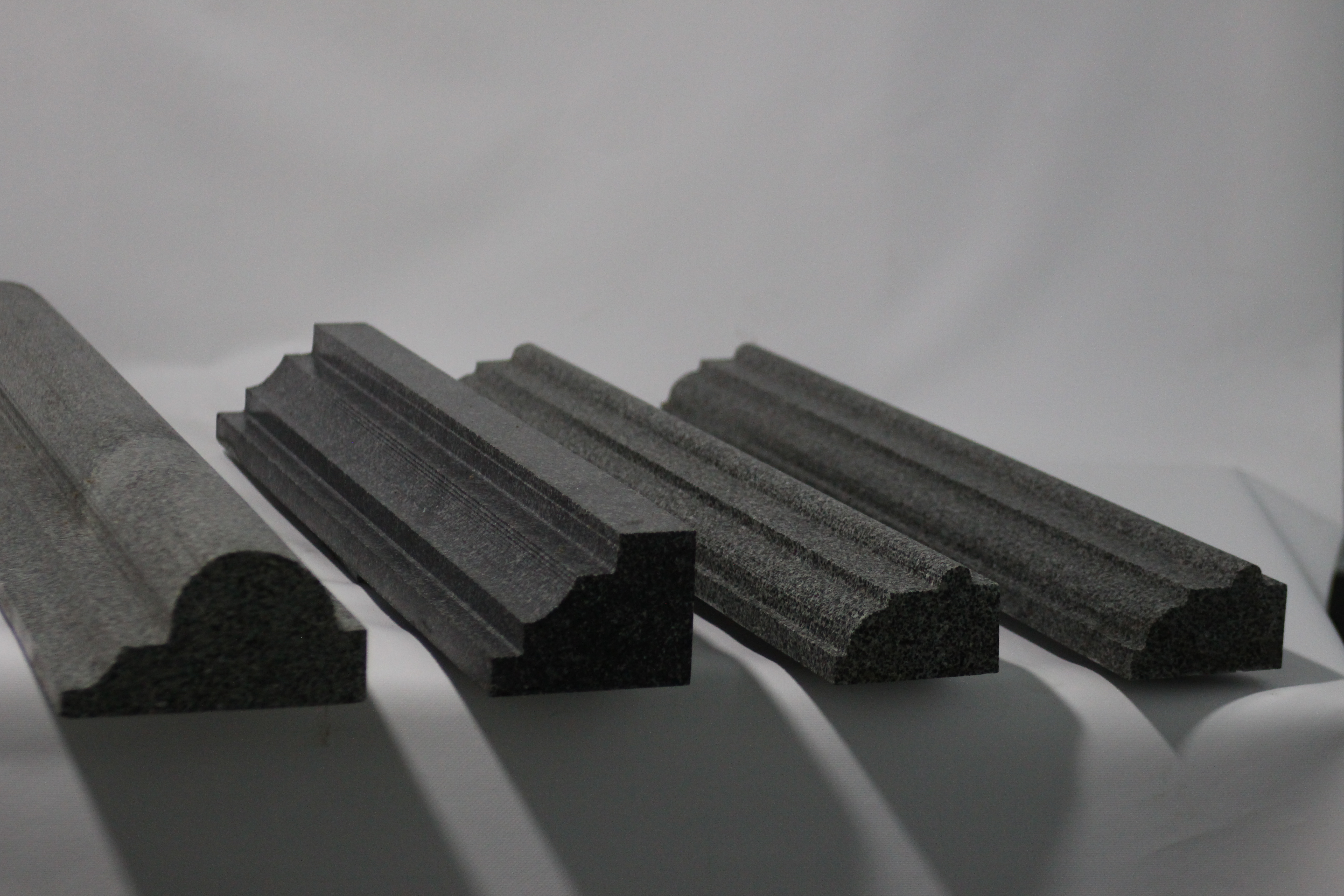 კარნიზები